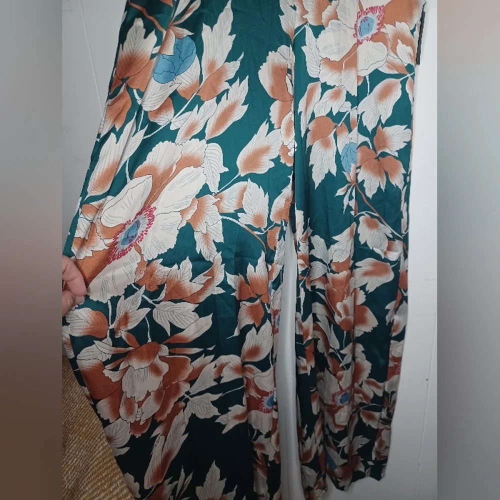 Lulu's Teal and Cream Floral Long Sleeve Dress